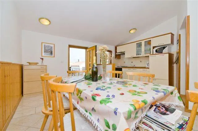 Apartment Villa Marianne Vinkuran