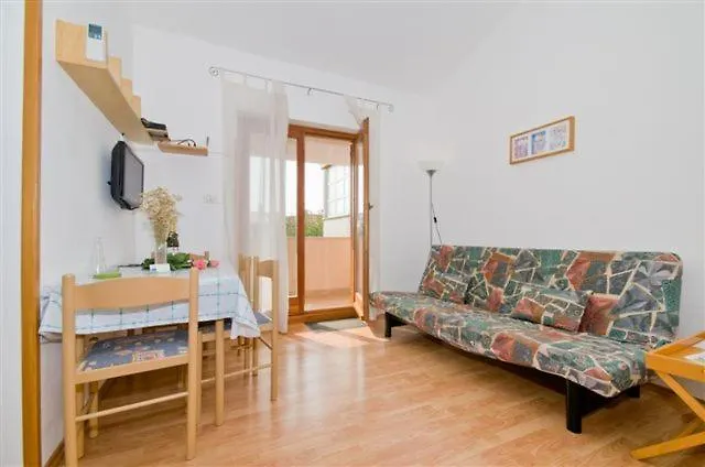 Apartment Villa Marianne Vinkuran