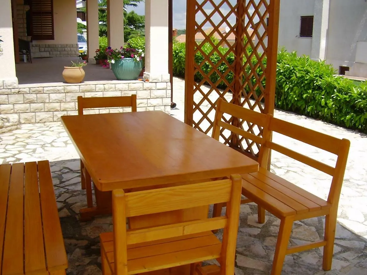 Villa Marianne Vinkuran Apartment