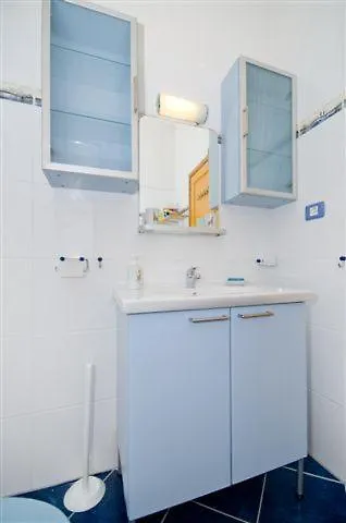 Villa Marianne Vinkuran Apartment